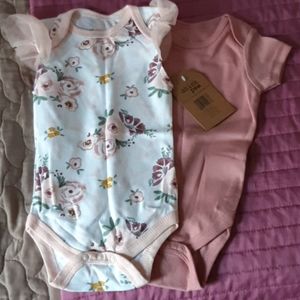 Chick pea girls onesies NWT